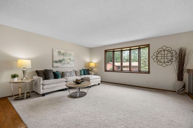 17160 Hershey Court, Lakeville, MN 55044