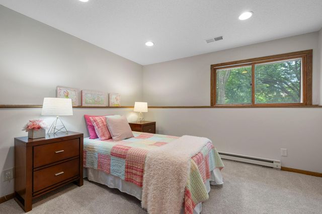 17160 Hershey Court, Lakeville, MN 55044