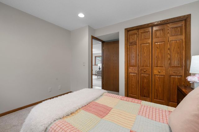 17160 Hershey Court, Lakeville, MN 55044