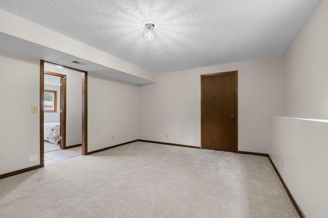 17160 Hershey Court, Lakeville, MN 55044