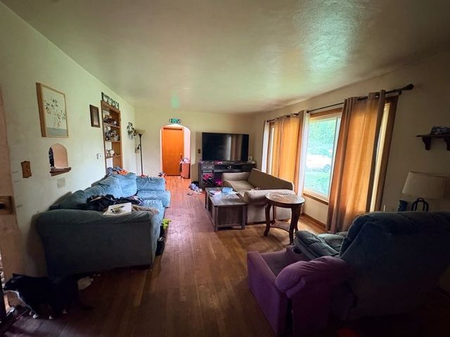 3804 15th Street C, Moline, IL 61265