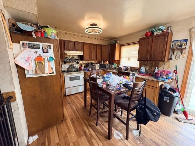 3804 15th Street C, Moline, IL 61265