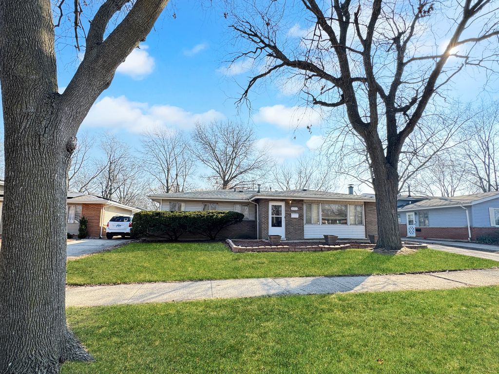 413 Illinois Street, Park Forest, IL 60466