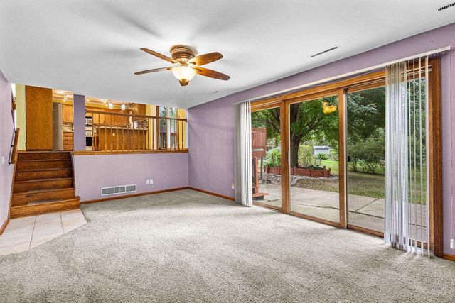 5410 Chestnut Lane, Mcfarland, WI 53558