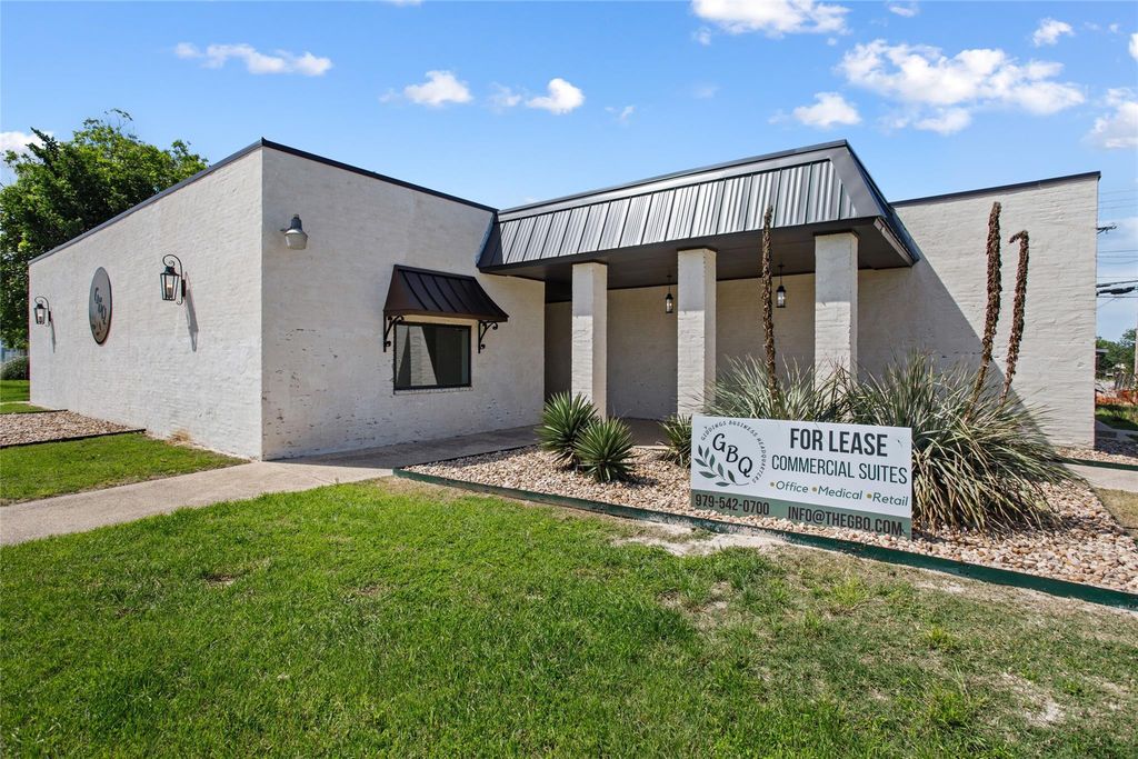 189 S Manse Ave A3 - East Wing, Giddings, TX 78942
