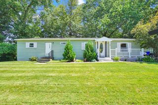 67 Fieldston St, Springfield, MA 01119