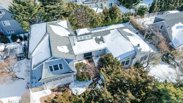 134 Dutchess Boulevard, Atlantic Beach, NY 11509