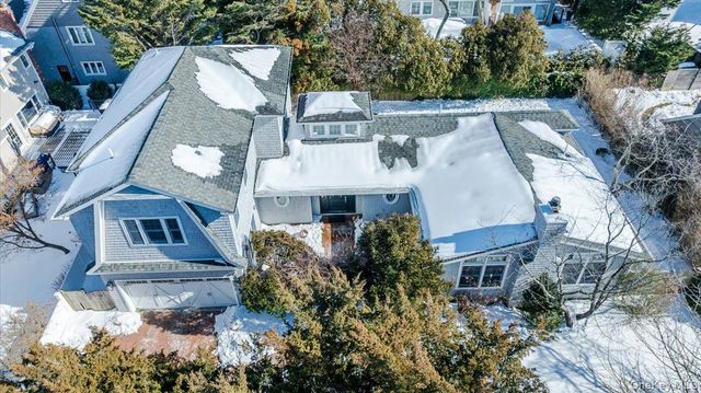 134 Dutchess Boulevard, Atlantic Beach, NY 11509