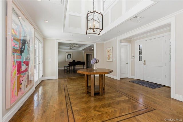 134 Dutchess Boulevard, Atlantic Beach, NY 11509