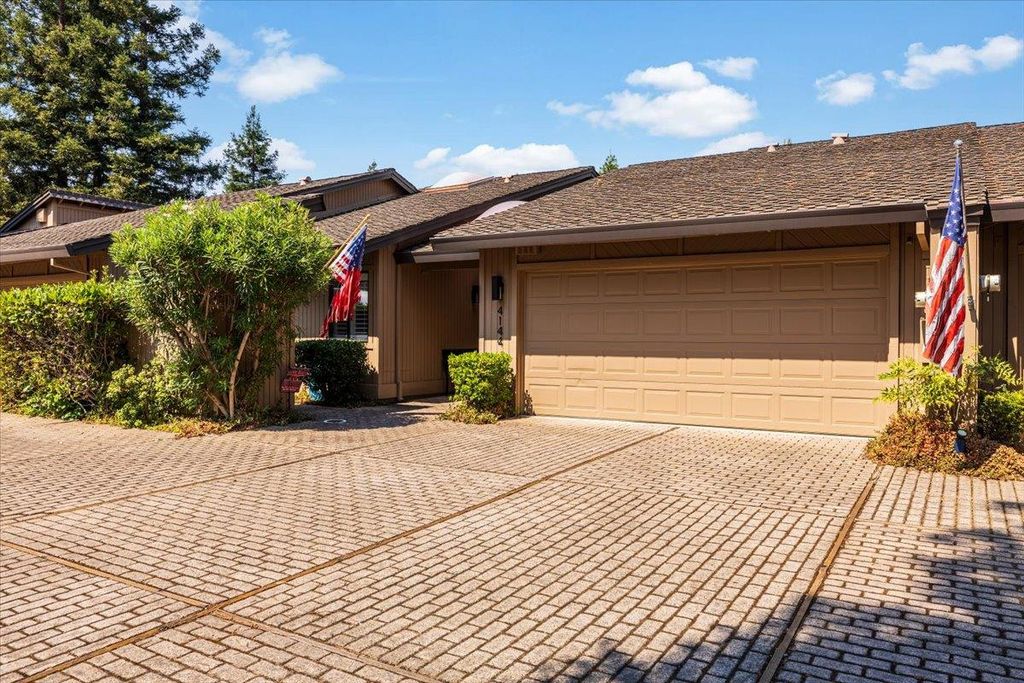 4144 Quiet Meadow Ct, Fair Oaks, CA 95628