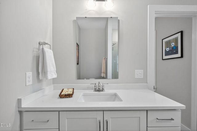 1610 Draper View Loop Unit 102, Raleigh, NC 27608