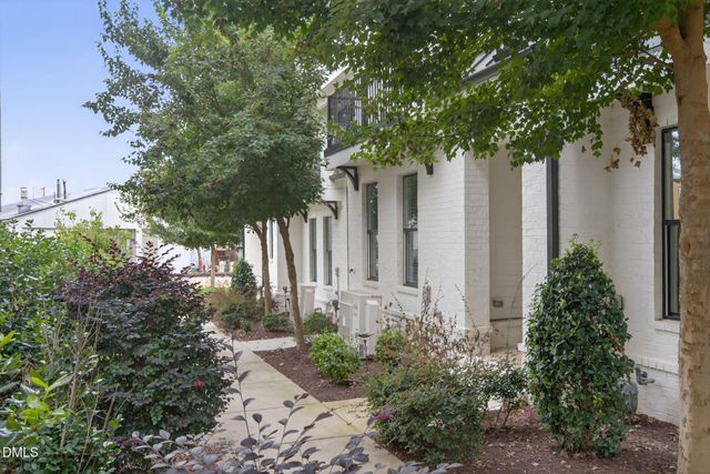 1610 Draper View Loop Unit 102, Raleigh, NC 27608