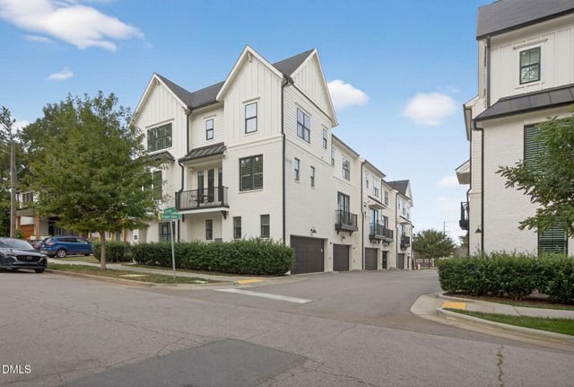 1610 Draper View Loop Unit 102, Raleigh, NC 27608