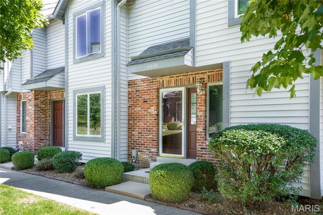 4608 Sherman Park Drive, St Charles, MO 63303