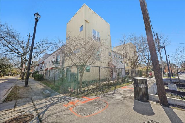 1302 Rosalie Street, Houston, TX 77004