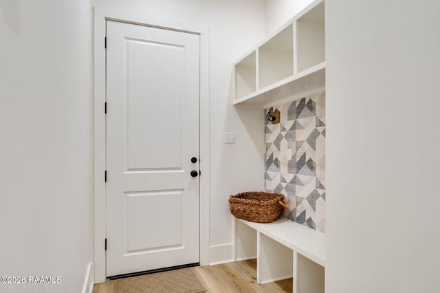 202 Amsterdam Avenue, Youngsville, LA 70592