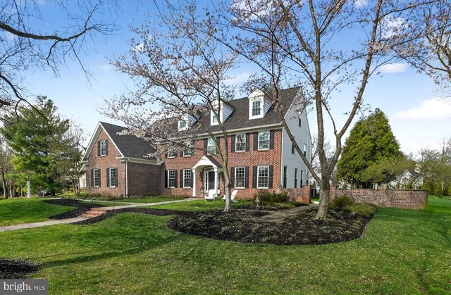 1419 ROYAL OAK DR, Blue Bell, PA 19422