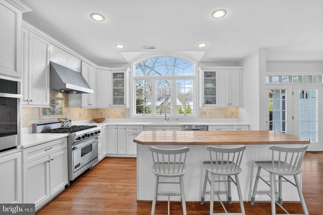 1419 ROYAL OAK DR, Blue Bell, PA 19422