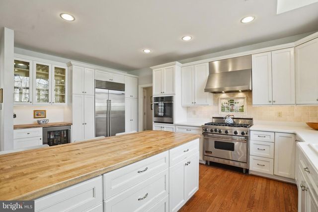 1419 ROYAL OAK DR, Blue Bell, PA 19422