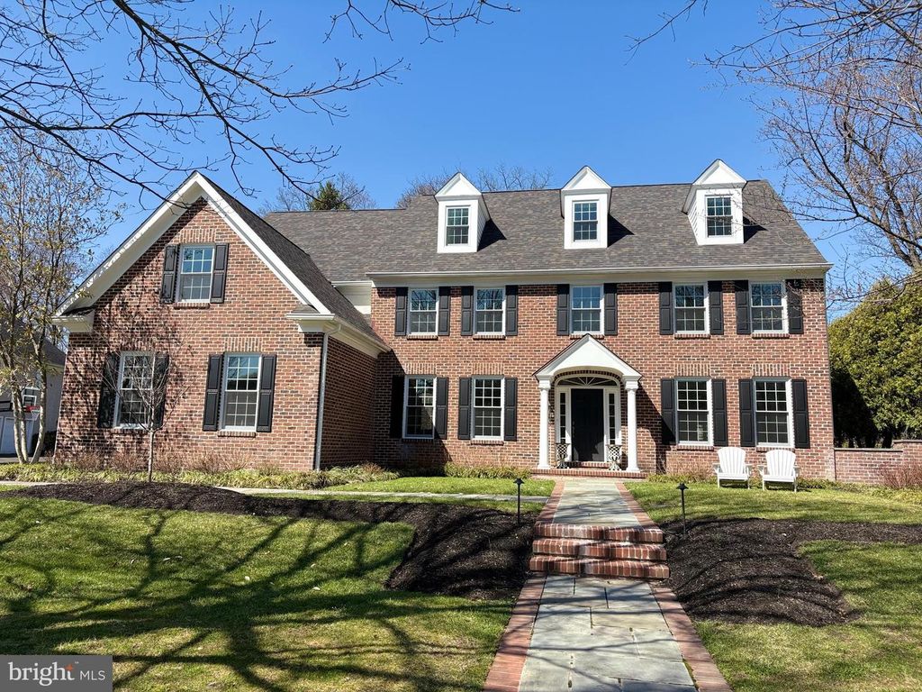 1419 ROYAL OAK DR, Blue Bell, PA 19422