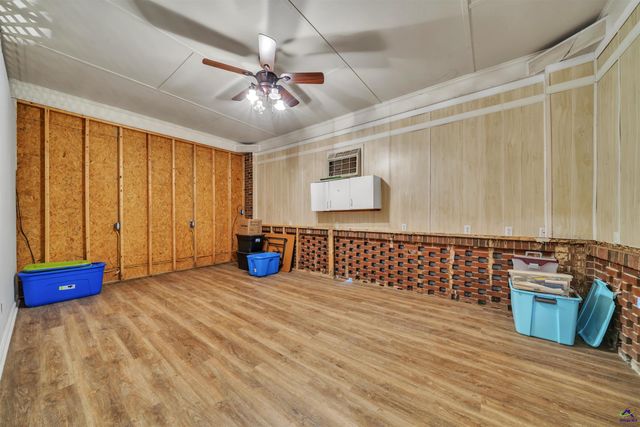 1984 Lower Hartley Bridge Road, Byron, GA 31008