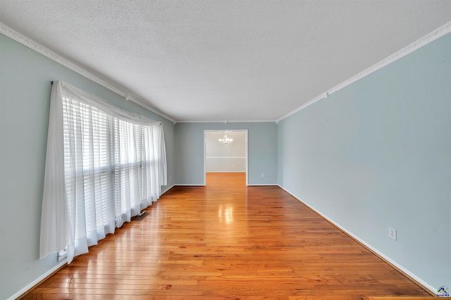 1984 Lower Hartley Bridge Road, Byron, GA 31008