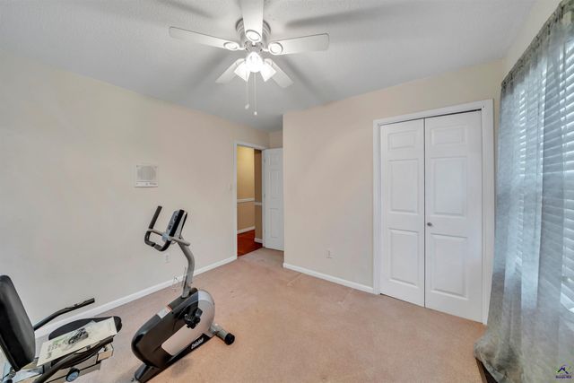 1984 Lower Hartley Bridge Road, Byron, GA 31008