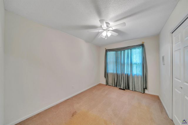 1984 Lower Hartley Bridge Road, Byron, GA 31008