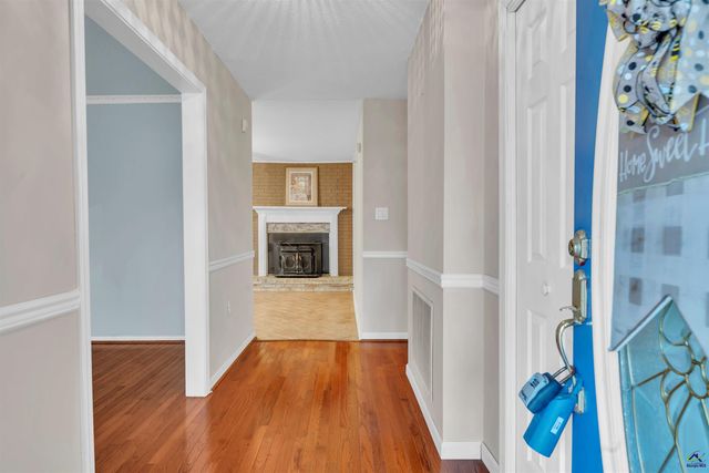 1984 Lower Hartley Bridge Road, Byron, GA 31008