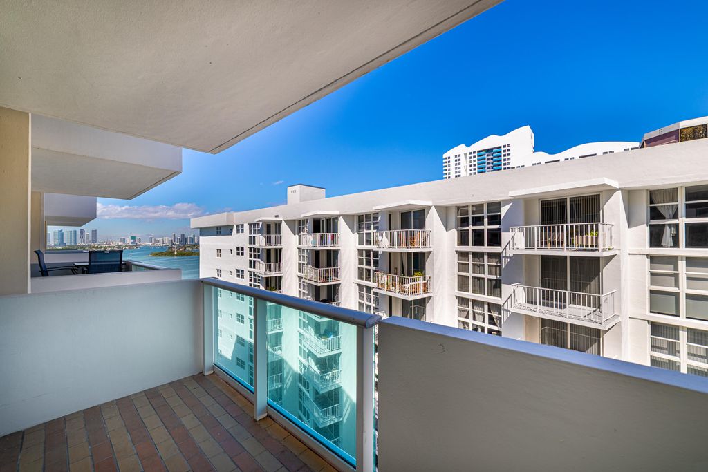 1200 West Avenue 1521, Miami Beach, FL 33139