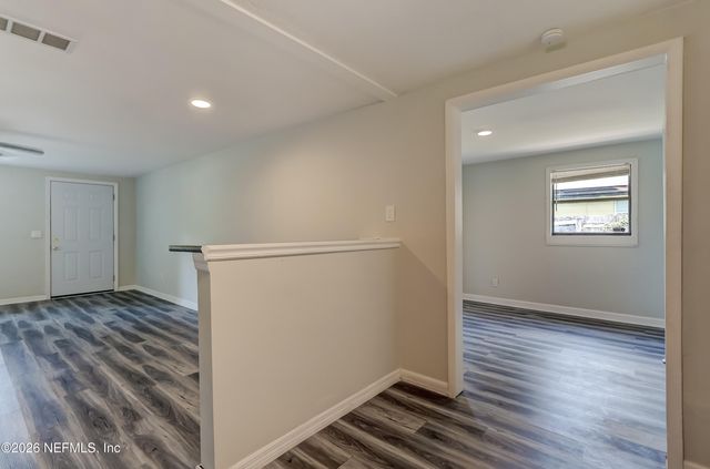 7563 JOHN F KENNEDY Drive W, Jacksonville, FL 32219