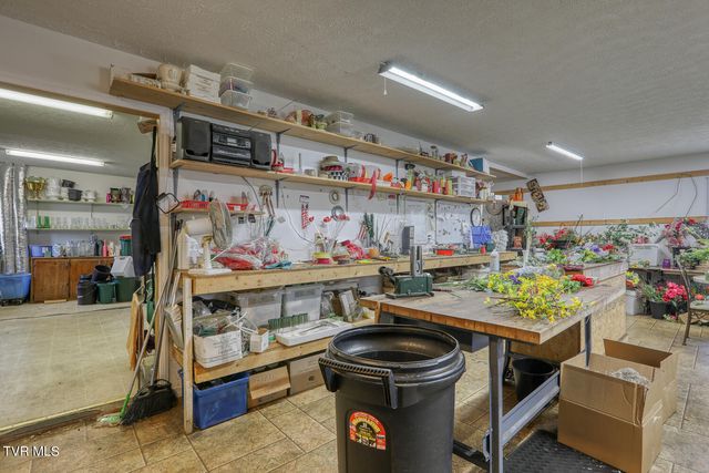 812 East Main Street, Rogersville, TN 37857