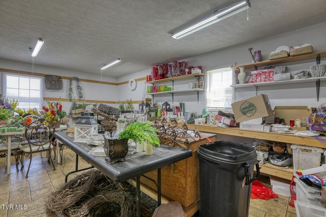 812 East Main Street, Rogersville, TN 37857