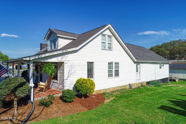 812 East Main Street, Rogersville, TN 37857