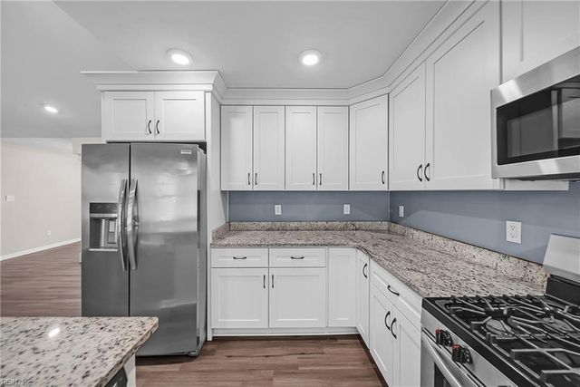 4524 Winnie DR, Chesapeake, VA 23321