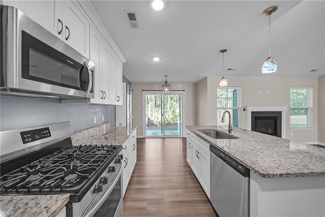 4524 Winnie DR, Chesapeake, VA 23321