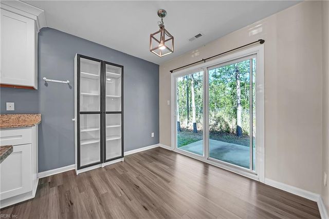 4524 Winnie DR, Chesapeake, VA 23321