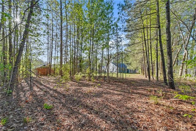 4524 Winnie DR, Chesapeake, VA 23321