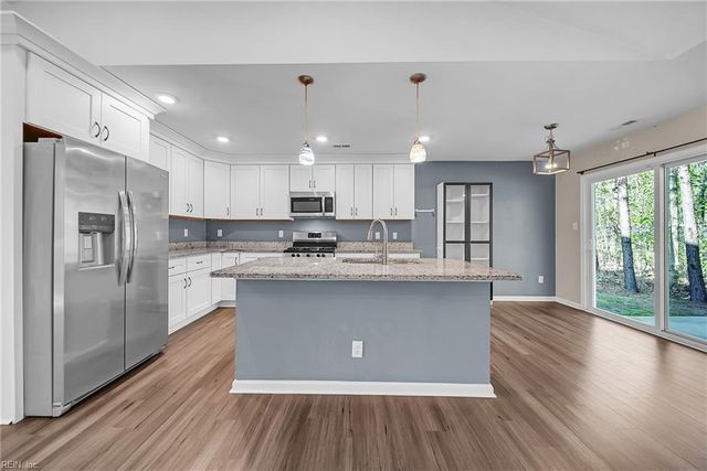 4524 Winnie DR, Chesapeake, VA 23321