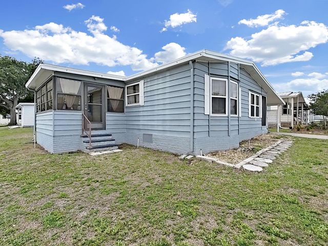 1704 QUAIL HILL DR, Lakeland, FL 33810