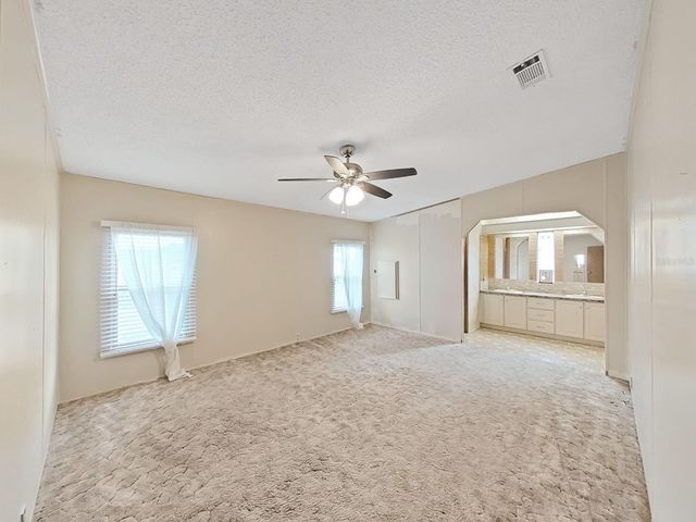 1704 QUAIL HILL DR, Lakeland, FL 33810