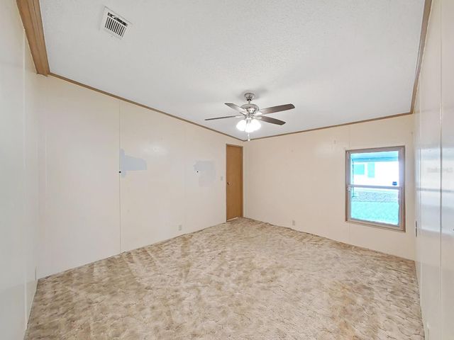 1704 QUAIL HILL DR, Lakeland, FL 33810