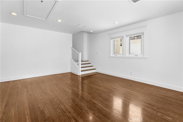 659 W Sycamore, El Segundo, CA 90245