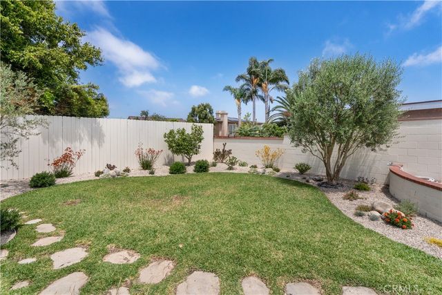 659 W Sycamore, El Segundo, CA 90245