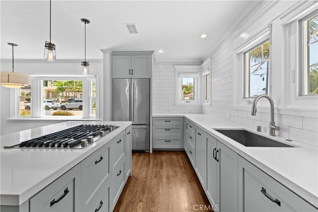 659 W Sycamore, El Segundo, CA 90245