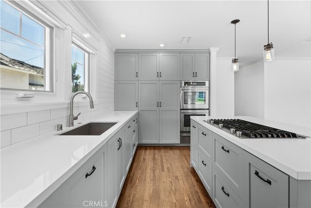 659 W Sycamore, El Segundo, CA 90245