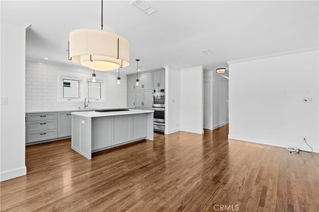659 W Sycamore, El Segundo, CA 90245