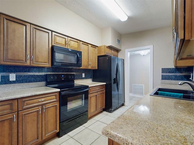 5802 DEERFIELD ROAD, Orlando, FL 32808