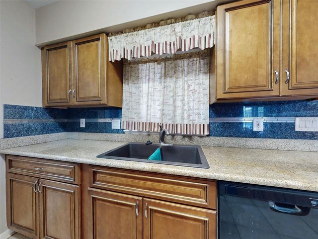5802 DEERFIELD ROAD, Orlando, FL 32808