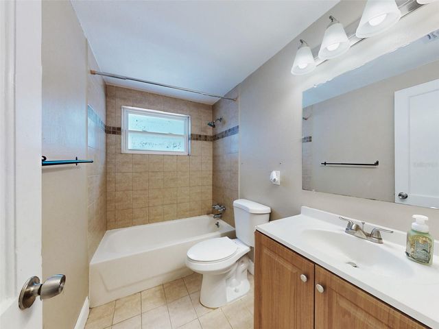 5802 DEERFIELD ROAD, Orlando, FL 32808